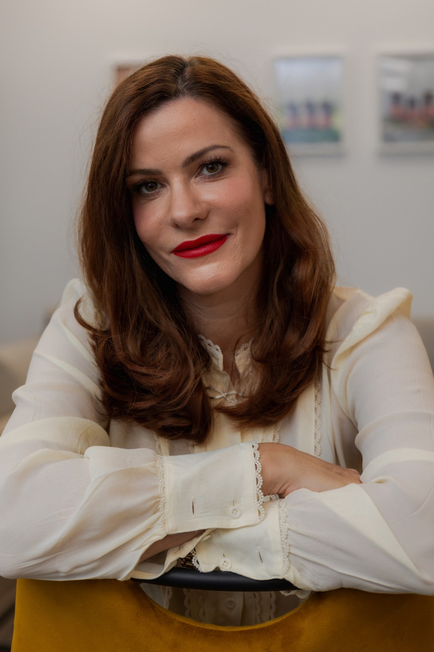 Vikend zate 2026 - Ana Mikuž
